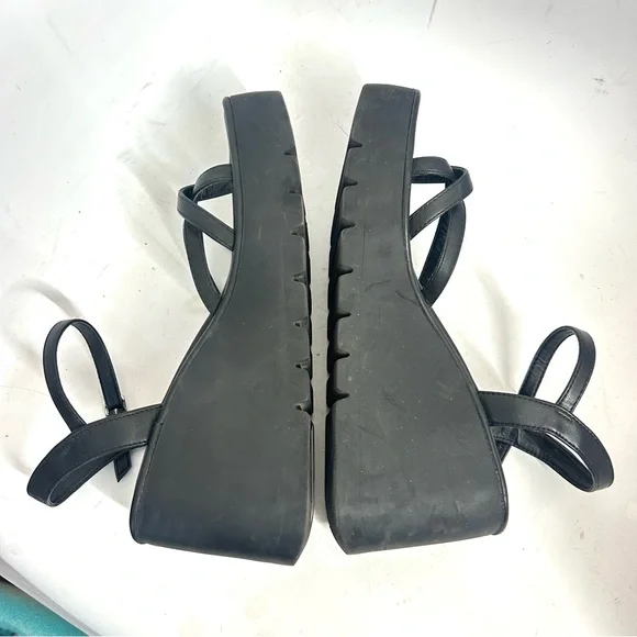 MADDEN GIRL Vault Platform Y2K 90s Black Strappy Chunky Heel Sandal Size 9 - Picture 6 of 9